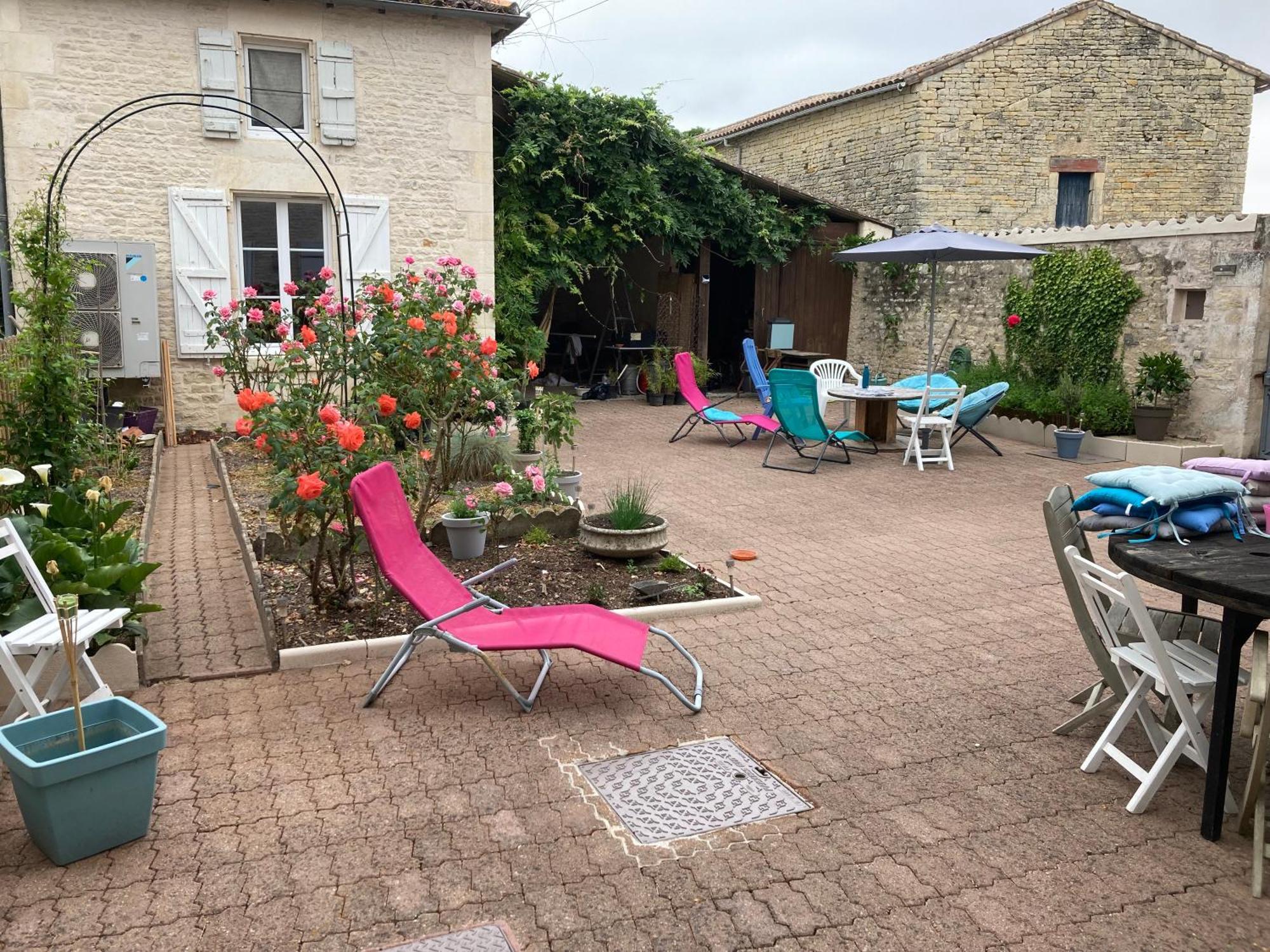 Chambre Chez L'Habitant, Au Moulin Du Bonheur Le Bourdet Bagian luar foto